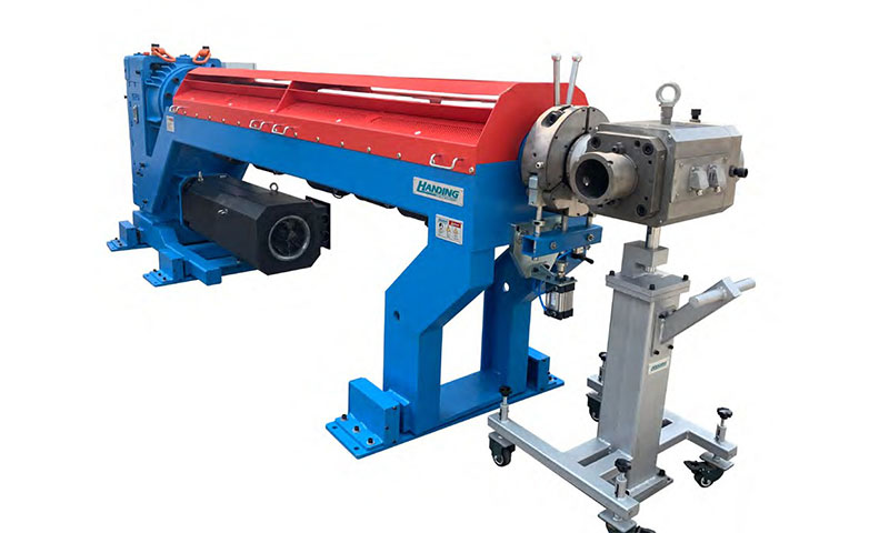 EXT65-200DL 高效低煙無(wú)鹵擠出機生產(chǎn)線(xiàn)