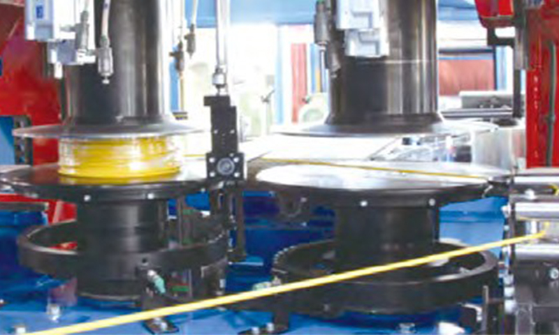 ACP-400H 雙頭自動(dòng)成軸 ( 成盤(pán) )、成圈包裝生產(chǎn)線(xiàn)