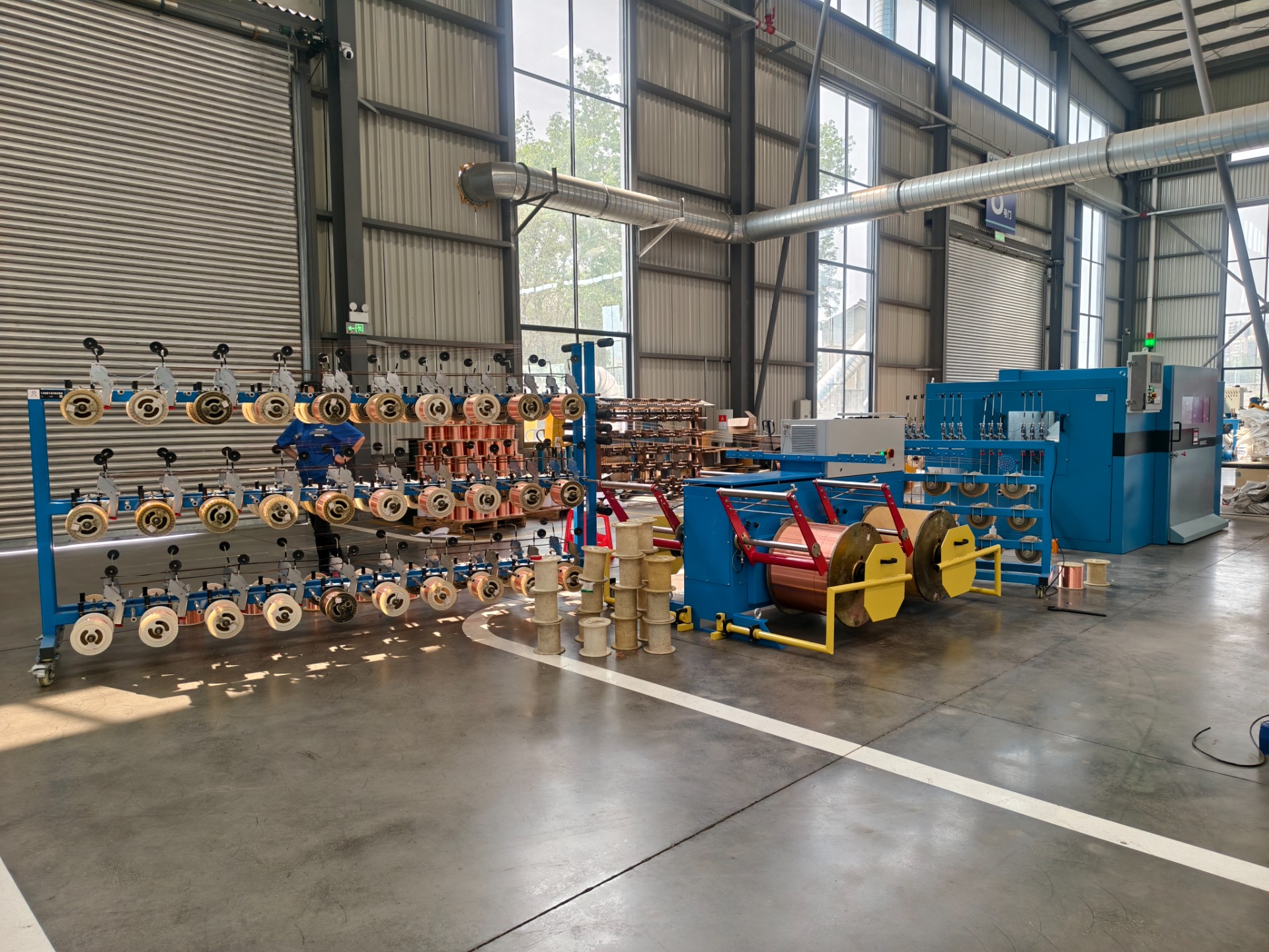 DTE-631/632D 雙節距束線(xiàn)機